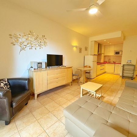 797 Holiday Rentals- Precioso Piso Con Vistas Al Jardin En Benalbeach Benalmádena Zewnętrze zdjęcie