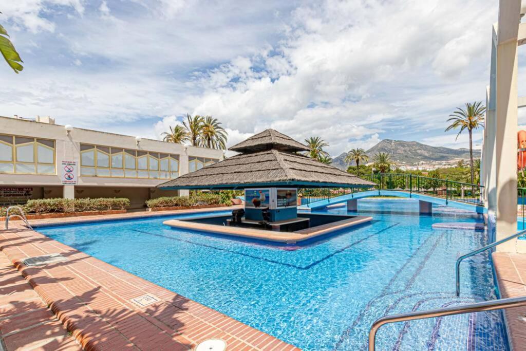 797 Holiday Rentals- Precioso Piso Con Vistas Al Jardin En Benalbeach Benalmádena Zewnętrze zdjęcie