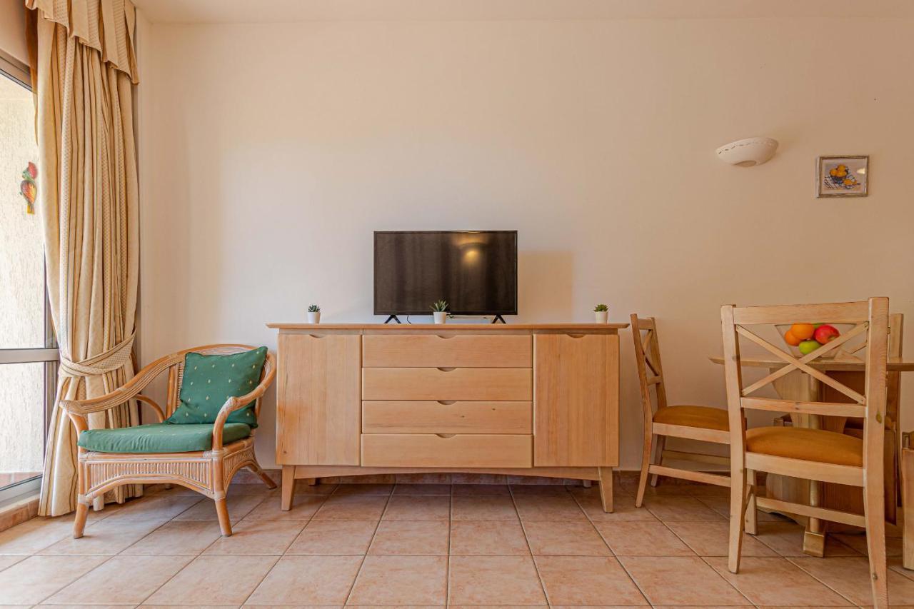 797 Holiday Rentals- Precioso Piso Con Vistas Al Jardin En Benalbeach Benalmádena Zewnętrze zdjęcie