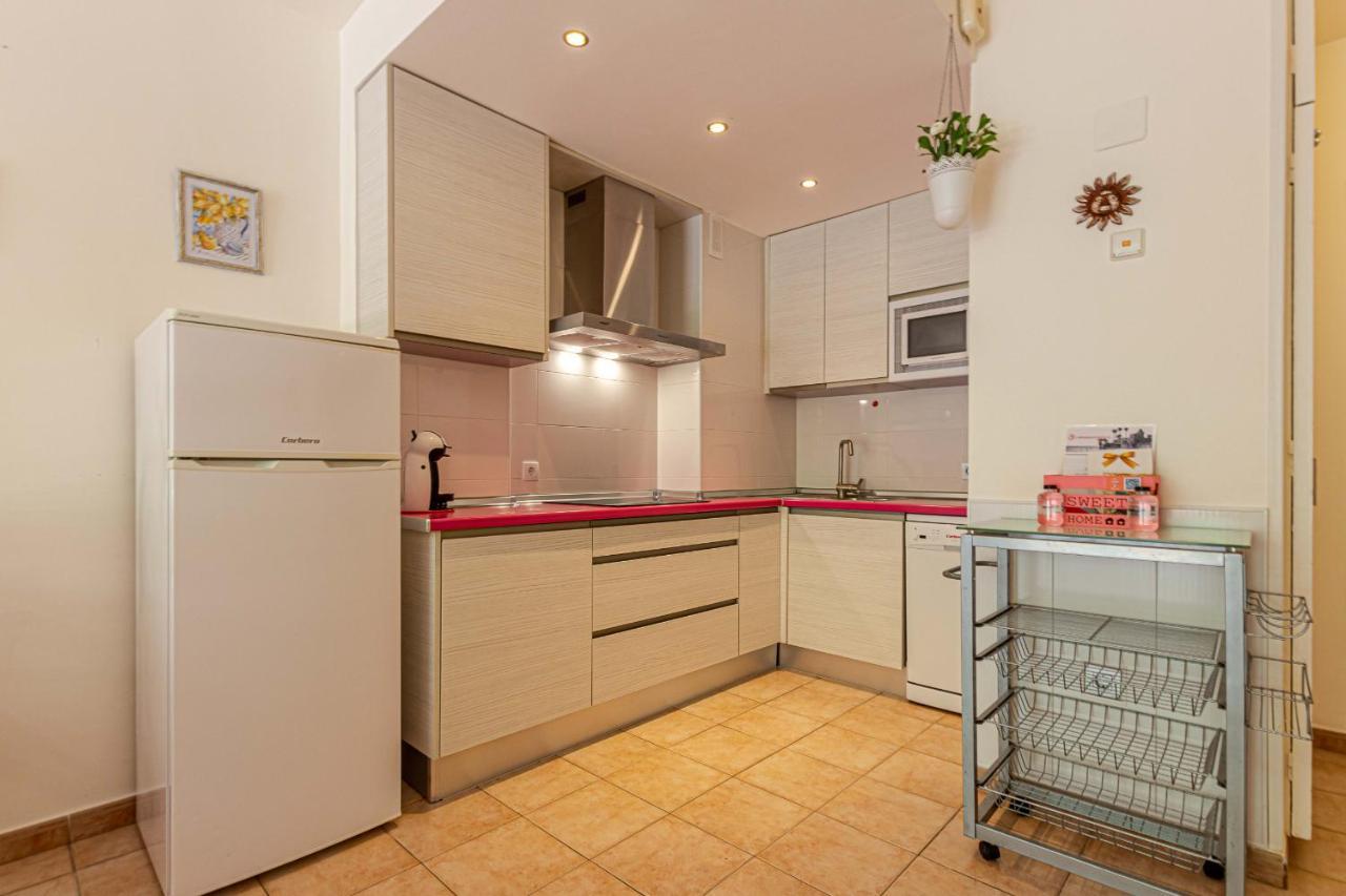 797 Holiday Rentals- Precioso Piso Con Vistas Al Jardin En Benalbeach Benalmádena Zewnętrze zdjęcie