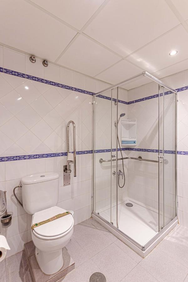 797 Holiday Rentals- Precioso Piso Con Vistas Al Jardin En Benalbeach Benalmádena Zewnętrze zdjęcie