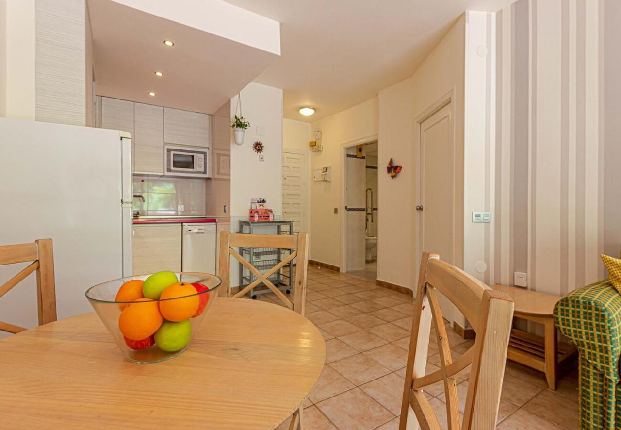 797 Holiday Rentals- Precioso Piso Con Vistas Al Jardin En Benalbeach Benalmádena Zewnętrze zdjęcie