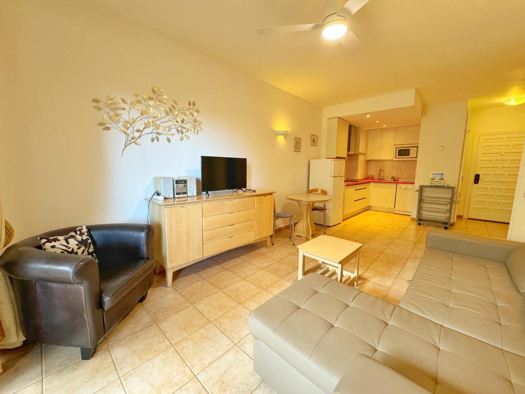 797 Holiday Rentals- Precioso Piso Con Vistas Al Jardin En Benalbeach Benalmádena Zewnętrze zdjęcie